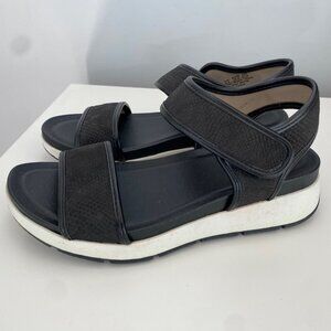 Naturalizer Loren Black Snake Sandals Size 4.5